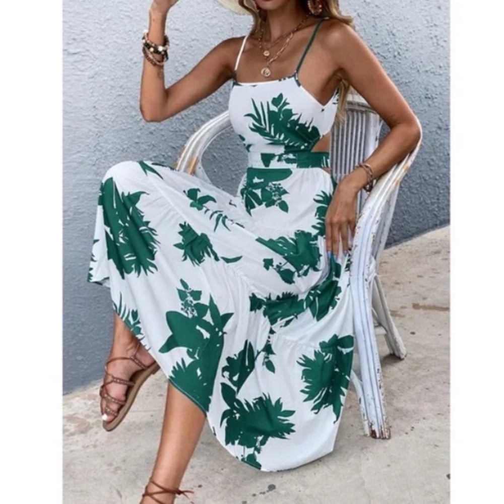 Boho Green Floral Tropical Leaves Cut out Cami Ruffle Dress - Picture 1 of 11